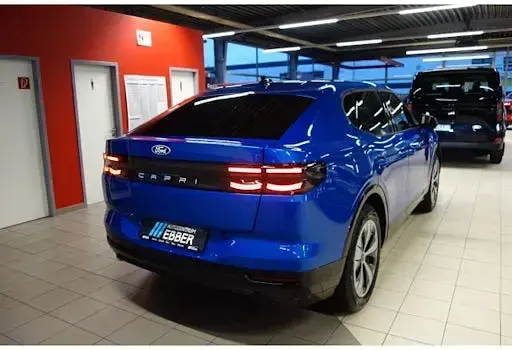 Nowe Ford Capri Standard Range 125 kW (170 KM) 2025 Niebieski SUV
