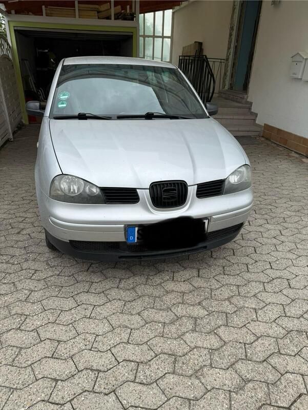 Silber Gebraucht 2004 Seat Arosa Kleinwagen | 330 € (Superpreis) - Bild 1/4