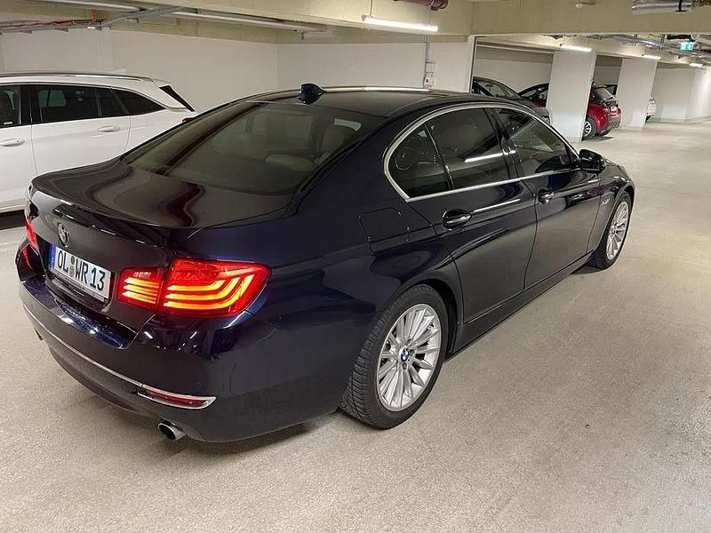 Gebraucht BMW 535 Luxury Line 306 PS (225 kW) 2014 Blau Limousine