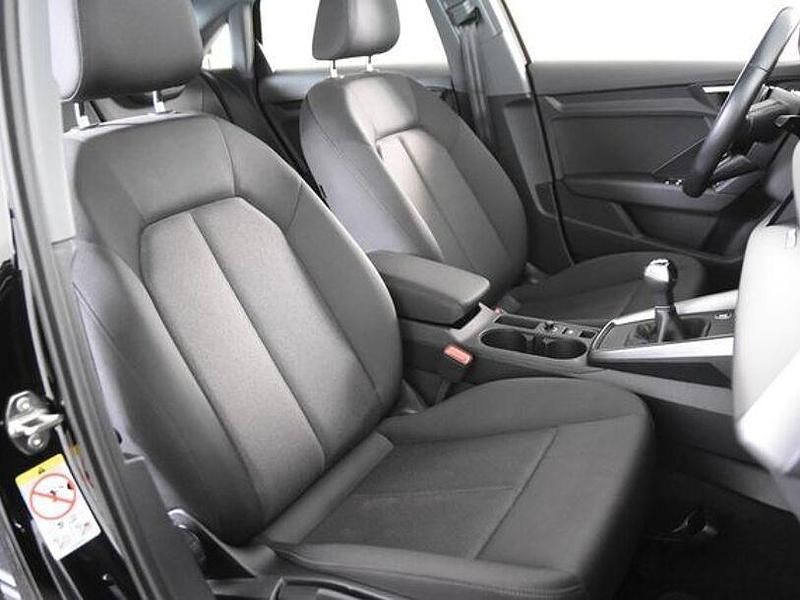 Gebraucht Audi A3 Sport 150 PS (110 kW) 2021 Schwarz Limousine