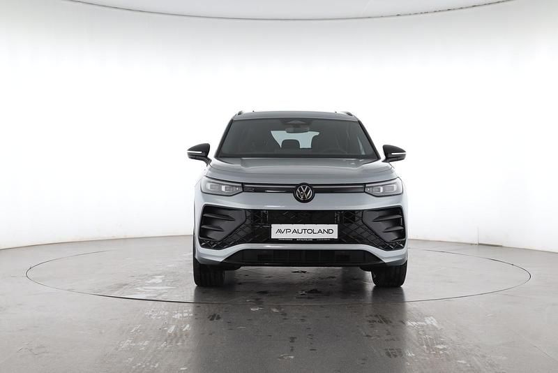 Gebraucht VW Tayron Style 193 PS (141 kW) 2026 Oyster silver SUV