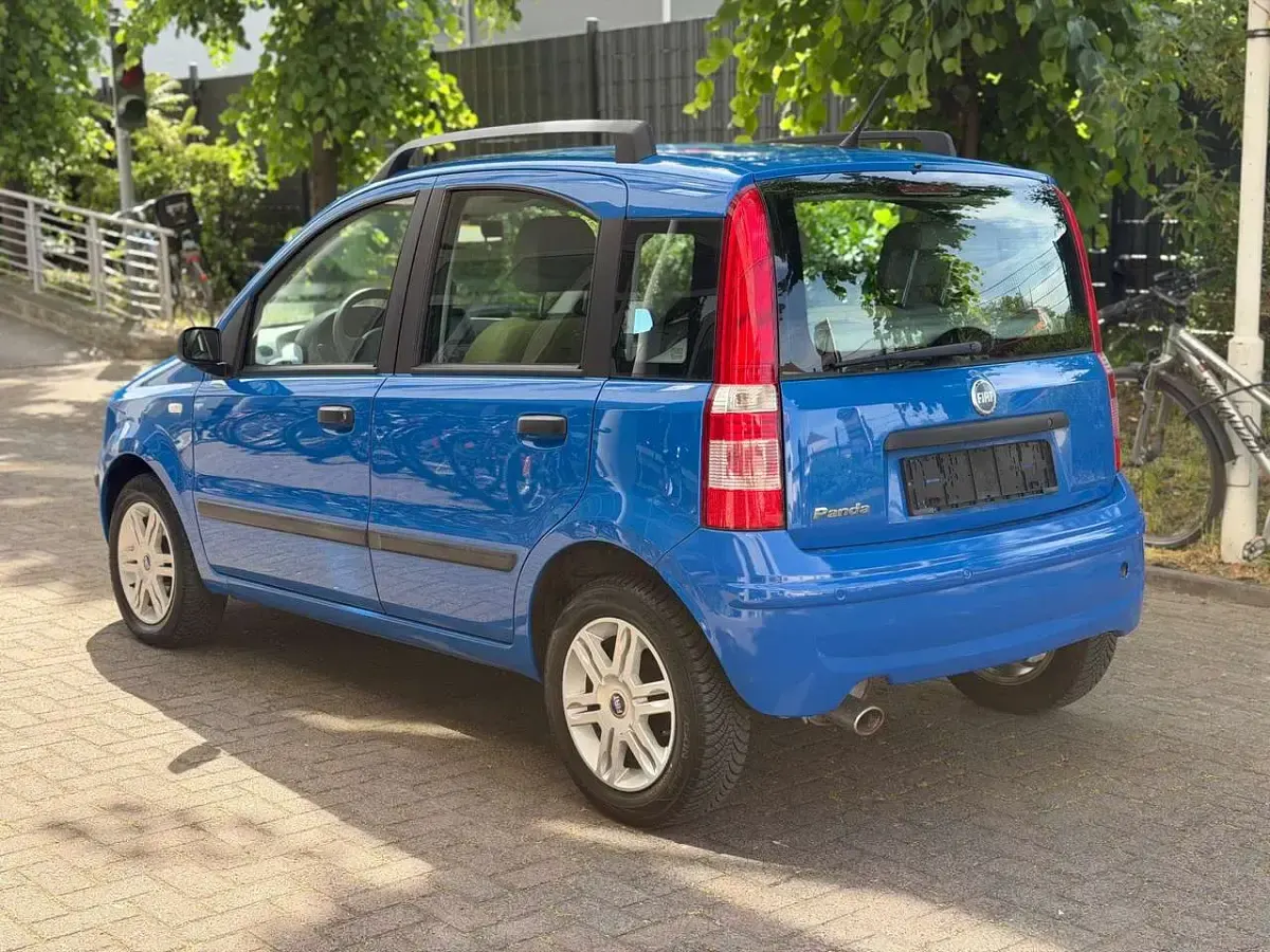 Usata Fiat Panda 60 CV (44 kW) 2005 Blu Utilitaria