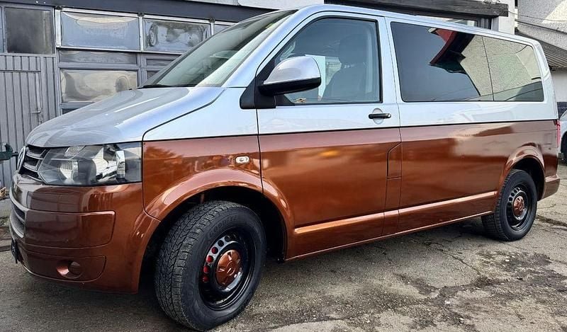 Używany VW T5 140 KM (102 kW) 2014 Srebrny Van