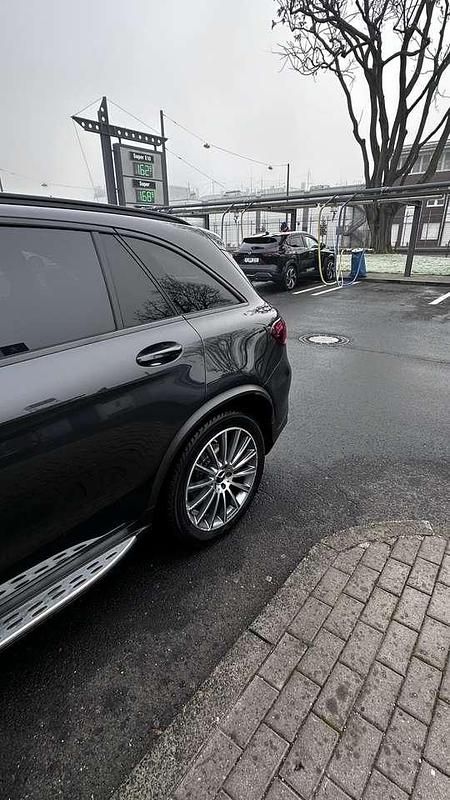 Gebraucht 2019 Mercedes GLC43 AMG AMG SUV | 43.050 € (Fairer Preis) - Bild 1/4