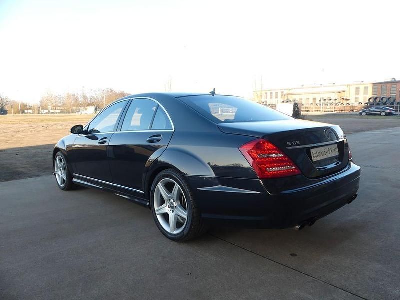 Gebraucht Mercedes S63 AMG AMG 525 PS (386 kW) 2009 Schwarz Limousine