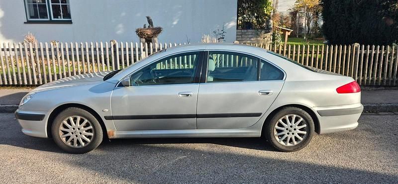 Grau Gebraucht 2003 Peugeot 607 Limousine | 750 € (Fairer Preis) - Bild 1/4