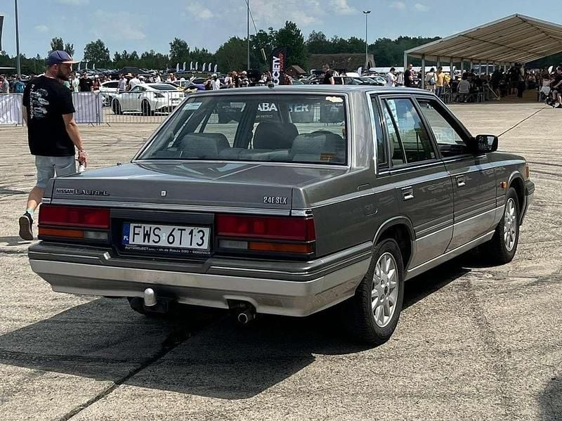 Gebraucht Nissan Laurel 128 PS (94 kW) 1986 Silber Limousine