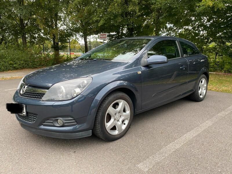 Grau Gebraucht 2008 Opel Astra GTC Coupé | 2.150 € (Superpreis) - Bild 1/4