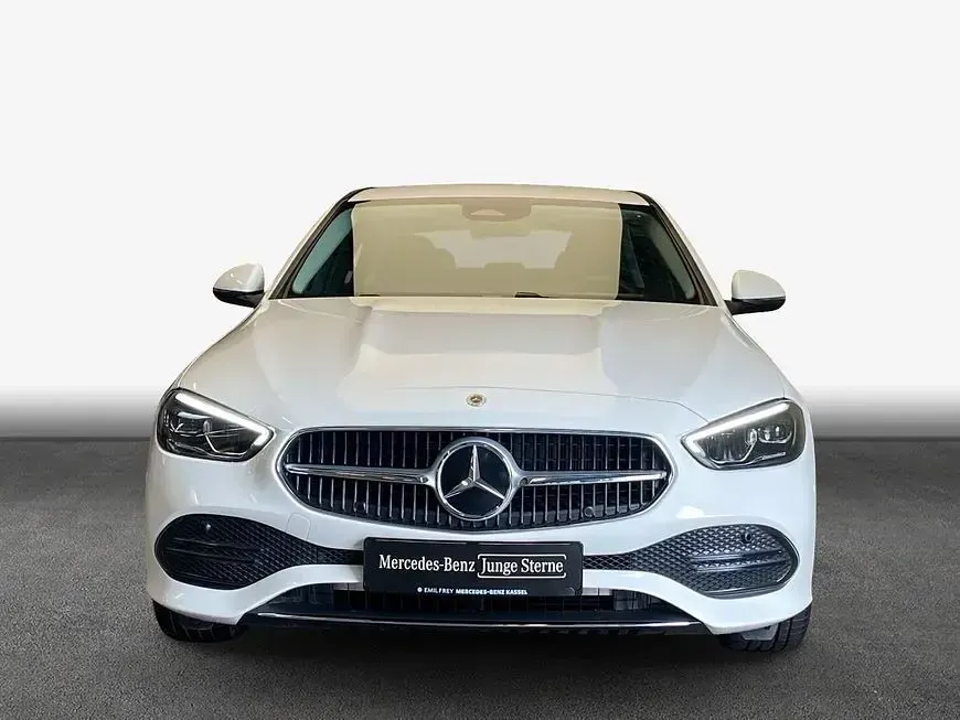 Gebraucht Mercedes C180 Advanced 170 PS (125 kW) 2025 Weiß Limousine