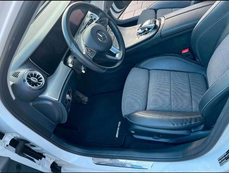 Gebraucht Mercedes E350 Avantgarde 256 PS (188 kW) 2017 Weiß Kombi