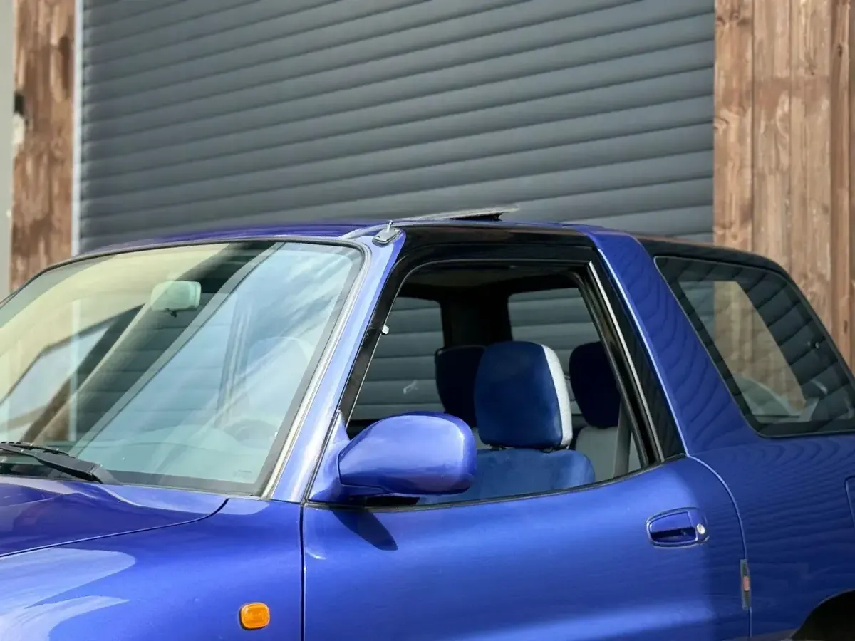 Gebraucht Toyota RAV4 128 PS (94 kW) 1999 Blau SUV