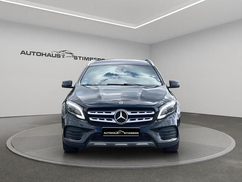 Gebraucht Mercedes GLA250 AMG line 211 PS (155 kW) 2019 Schwarz SUV