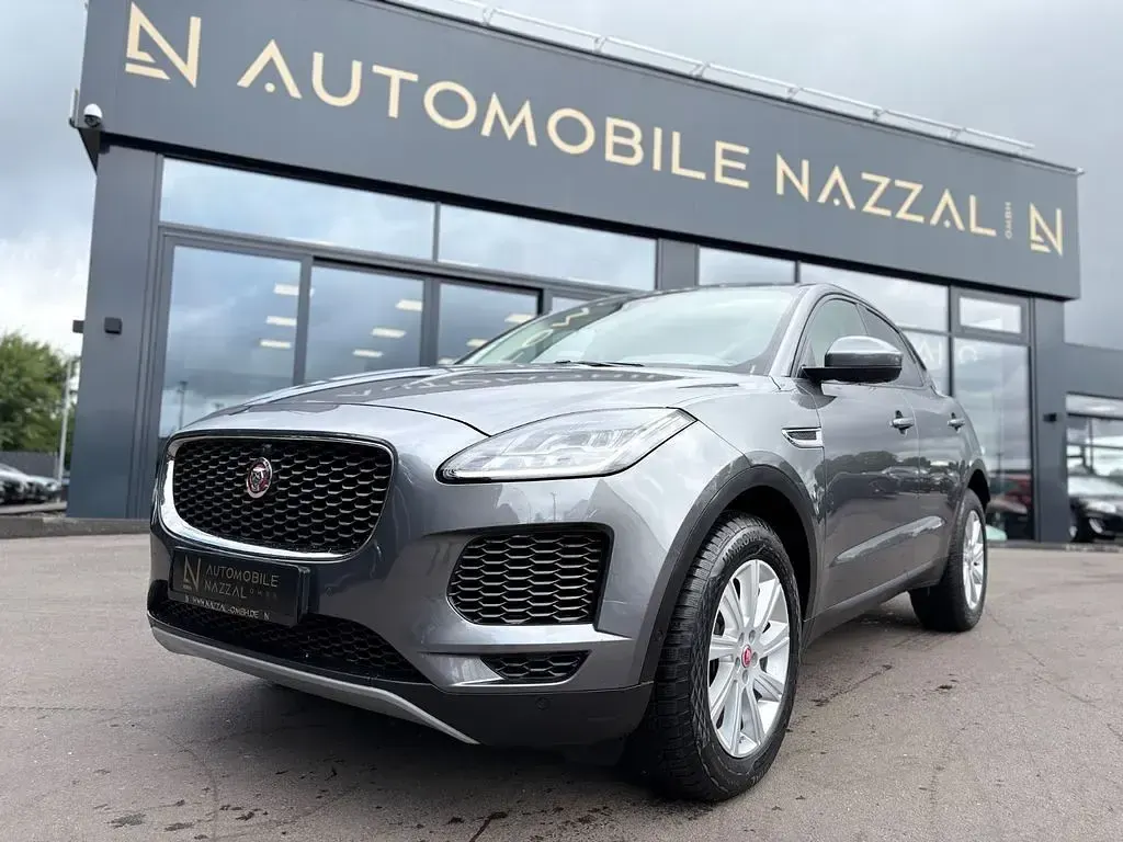Käytetty Jaguar E-Pace R 249 HP (183 kW) 2018 Harmaa Katumaasturi