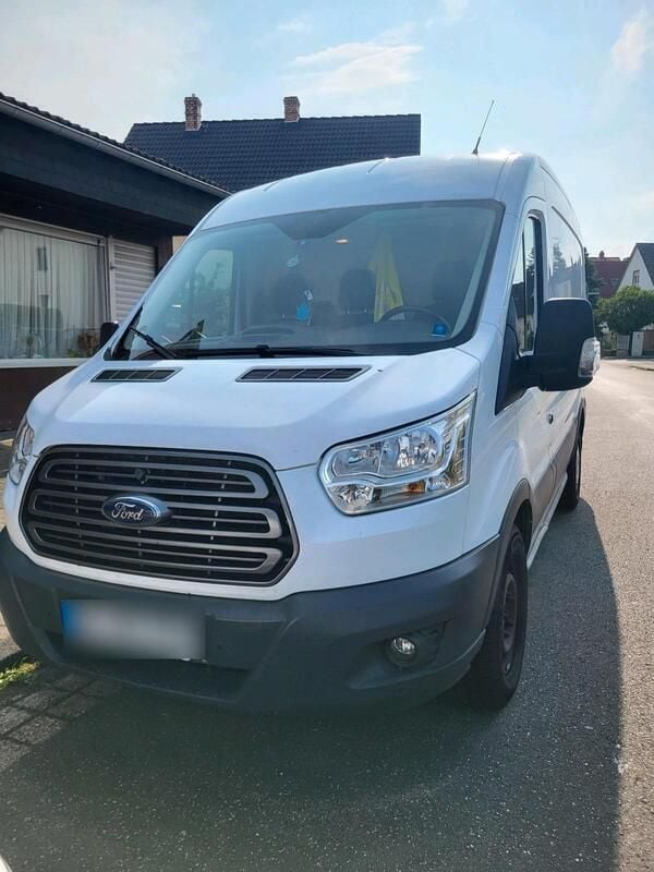 Weiß Gebraucht 2019 Ford Transit Van / Kleinbus | 14.990 € (Superpreis) - Bild 1/4