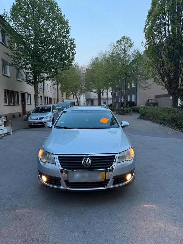 Second-hand VW Passat 140 CP (102 kW) 2008 Gri Break