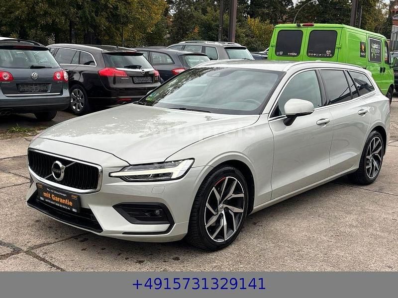 Gebraucht Volvo V60 190 PS (139 kW) 2019 Grau Kombi