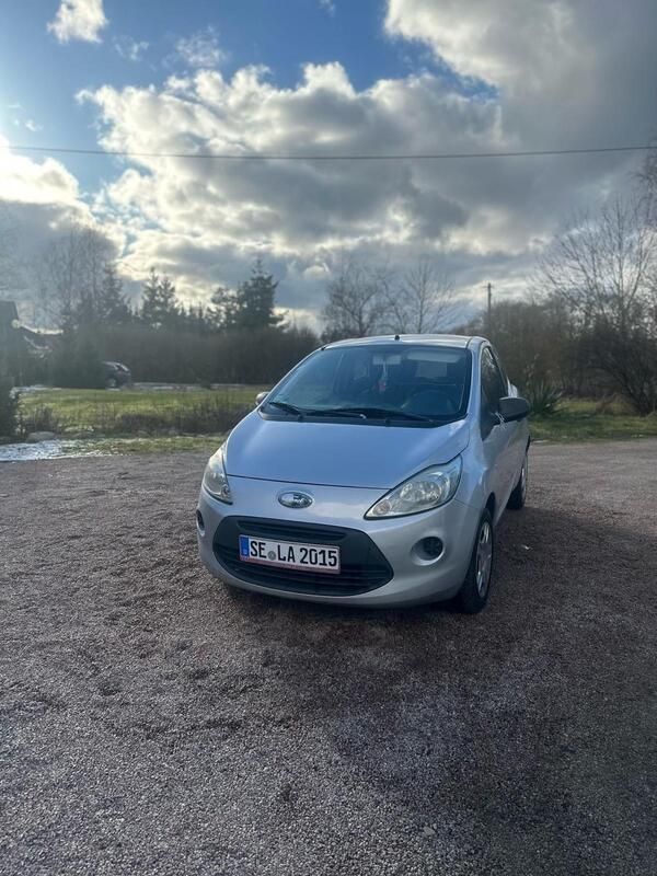 Silber Gebraucht 2009 Ford Ka Kleinwagen | 1.100 € - Bild 1/4