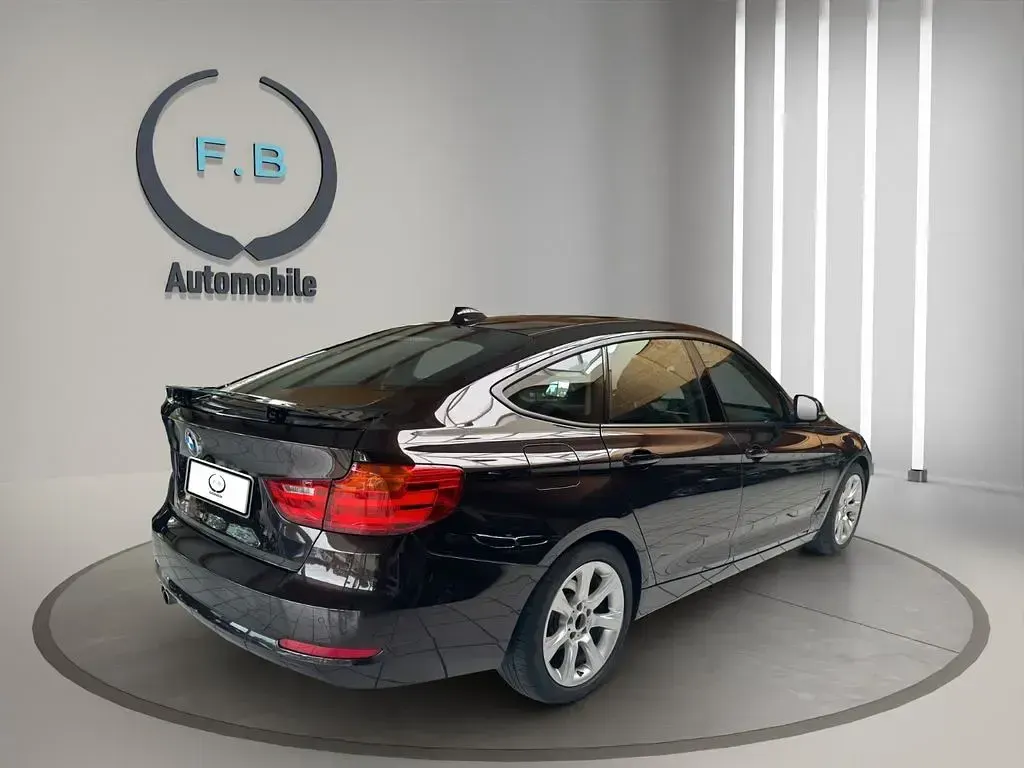 Gebraucht BMW 325 Comfort Edition 218 PS (160 kW) 2014 Sparkling brown metallic Limousine
