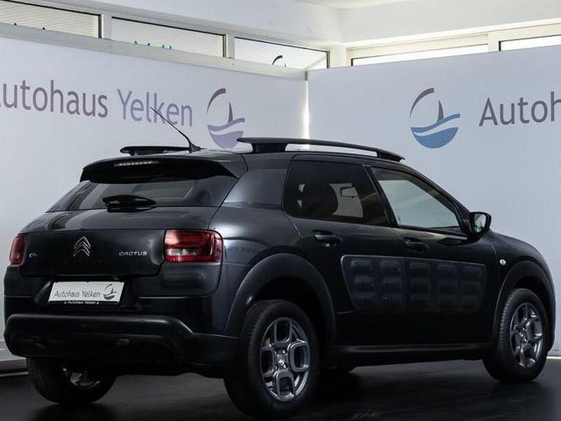 Gebraucht Citroën C4 Cactus 99 PS (72 kW) 2017 Schwarz Kleinwagen