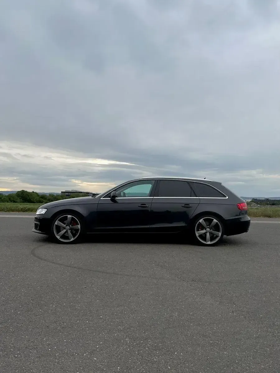 Używany Audi A4 Performance 120 KM (88 kW) 2009 Czarny Kombi