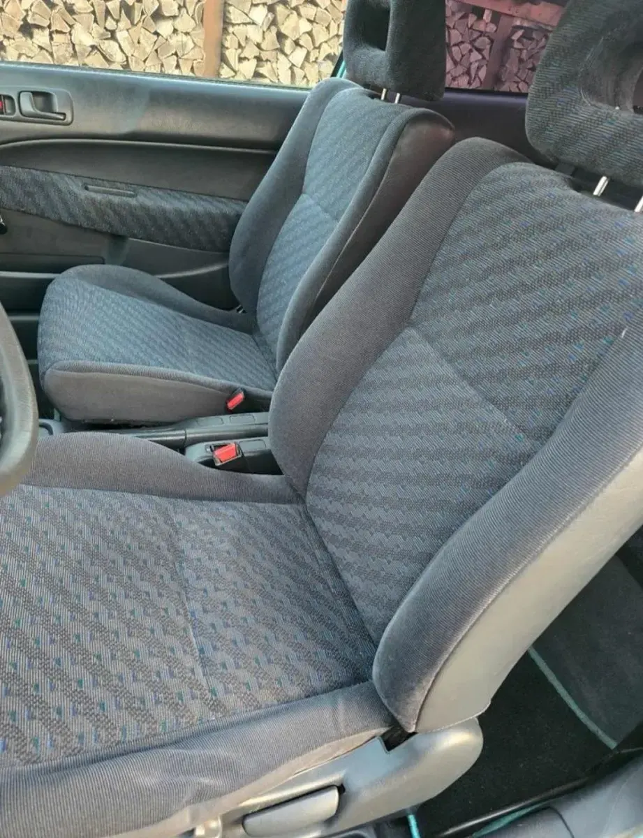 Gebraucht Honda Civic 90 PS (66 kW) 1999 Andere farben Coupé