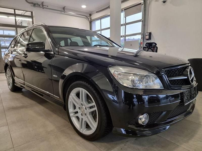 Schwarz Gebraucht 2009 Mercedes C320 AMG Limousine | 8.700 € (Superpreis) - Bild 1/4
