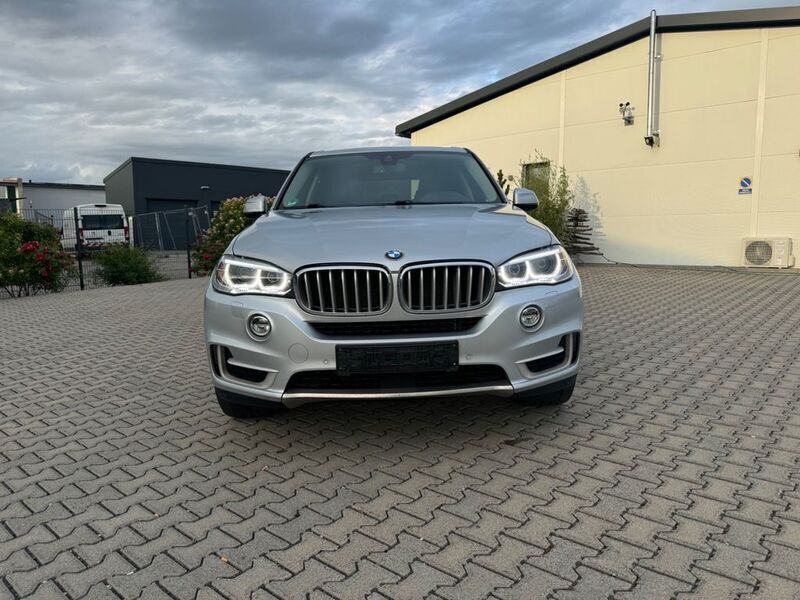 Silber Gebraucht 2016 BMW X5 Performance SUV | 22.500 € (Superpreis) - Bild 1/4