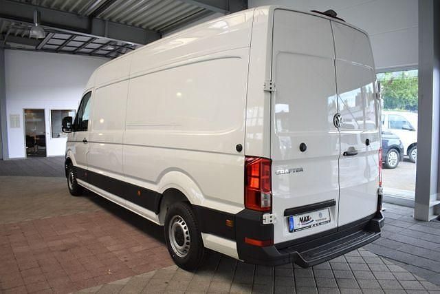Gebraucht VW Crafter 140 PS (102 kW) 2024 Weiß Van
