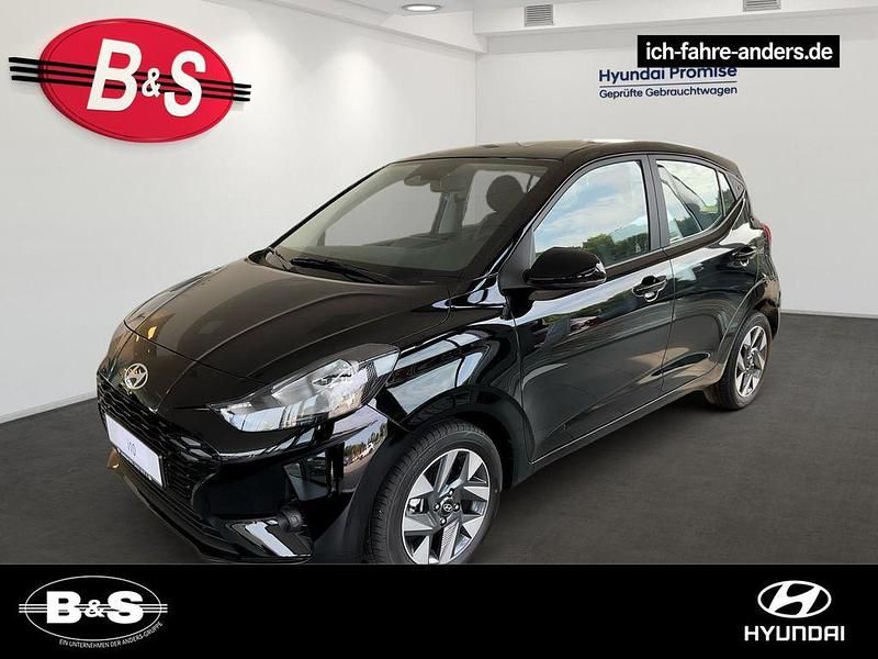 Phantom black Gebraucht 2025 Hyundai i10 Trend Kleinwagen | 16.750 € (Fairer Preis) - Bild 1/4