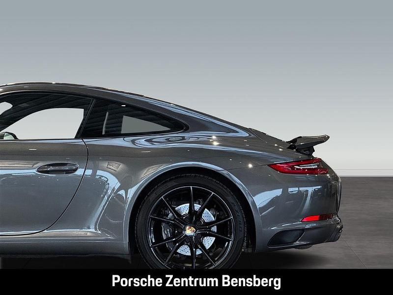 Grau Gebraucht 2017 Porsche 911 Carrera Coupé | 93.900 € (Teuer) - Bild 1/4