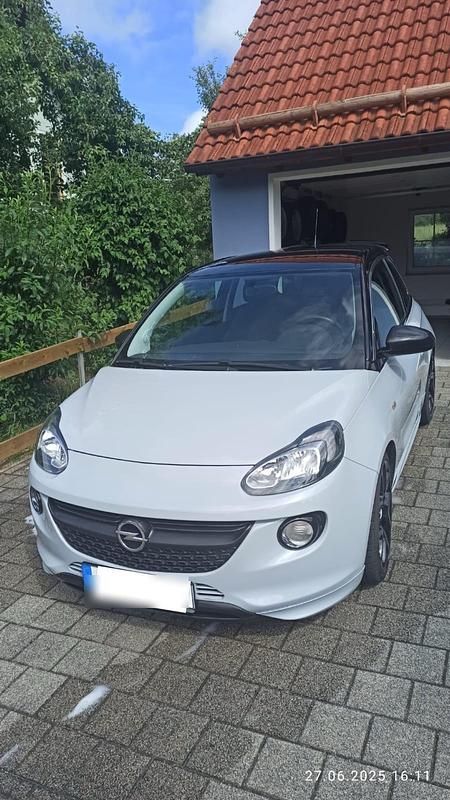 Grau Gebraucht 2017 Opel Adam Kleinwagen | 12.000 € (Fairer Preis) - Bild 1/4