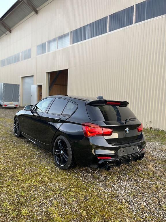 Gebraucht BMW 118 M Sport 136 PS (100 kW) 2019 Schwarz Kleinwagen