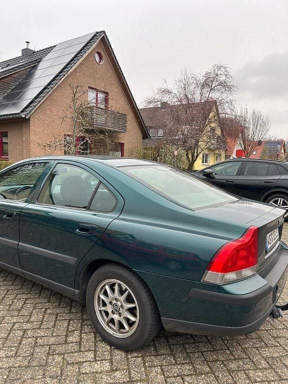 Gebraucht Volvo S60 140 PS (102 kW) 2001 Grün Limousine