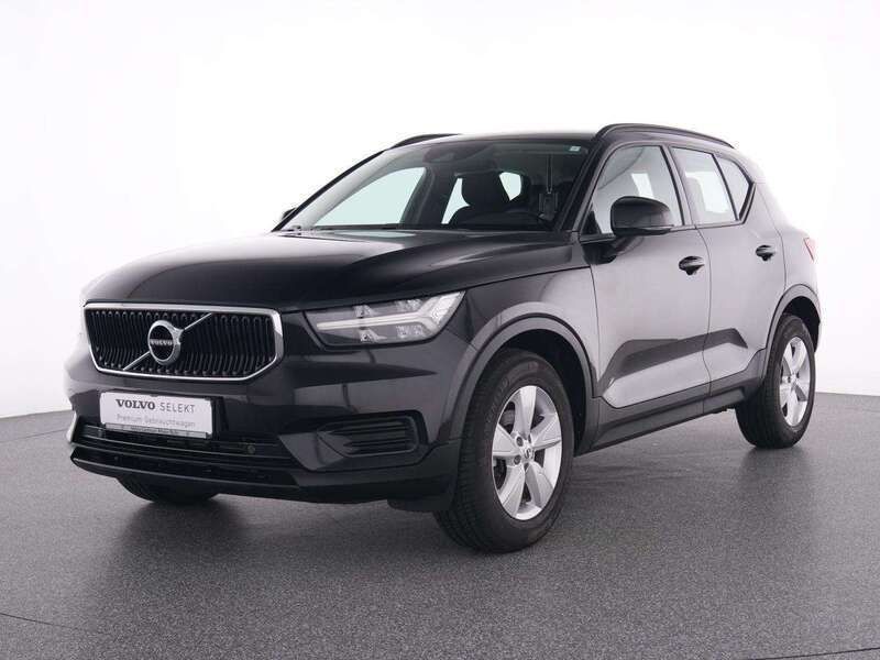 Schwarz onyx black / metallic Gebraucht 2022 Volvo XC40 Business Edition SUV | 24.590 € (Guter Preis) - Bild 1/4