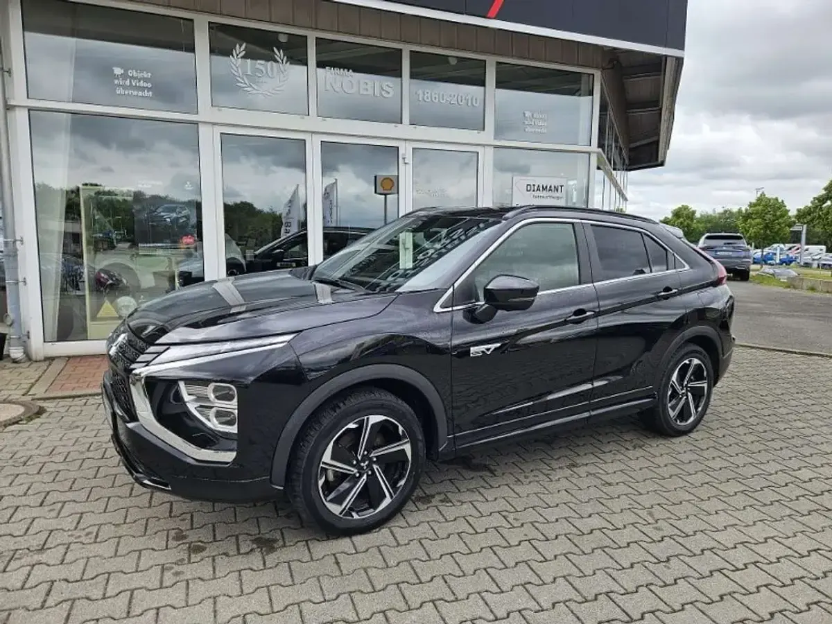 Gebraucht Mitsubishi Eclipse Cross Select 188 PS (138 kW) 2022 Pantherschwarz SUV
