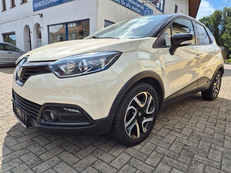 Gelb Gebraucht 2013 Renault Captur Luxe SUV | 8.850 € (Guter Preis) - Bild 1/4