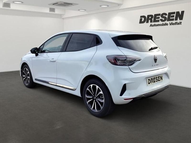 Neu Renault Clio V 91 PS (66 kW) 2025 Weiss Limousine