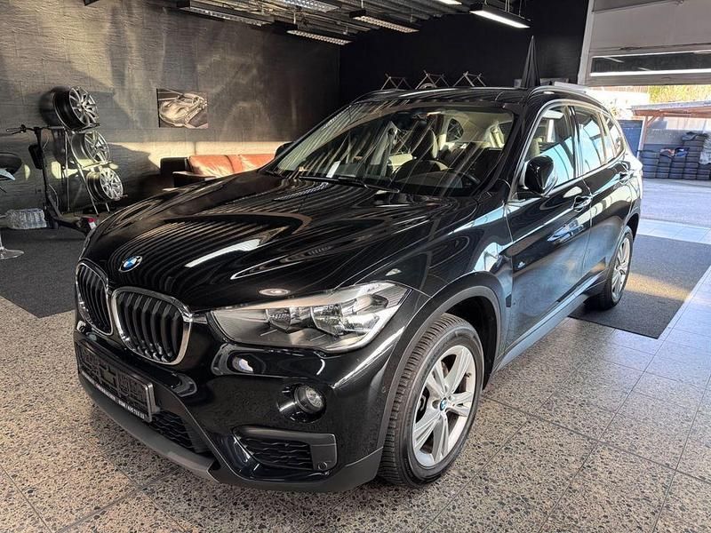 Gebraucht BMW X1 Advantage 136 PS (100 kW) 2016 Schwarz SUV