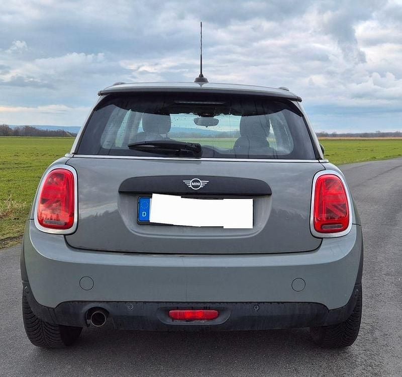 Gebraucht Mini ONE Pepper 102 PS (75 kW) 2018 Grau Kleinwagen