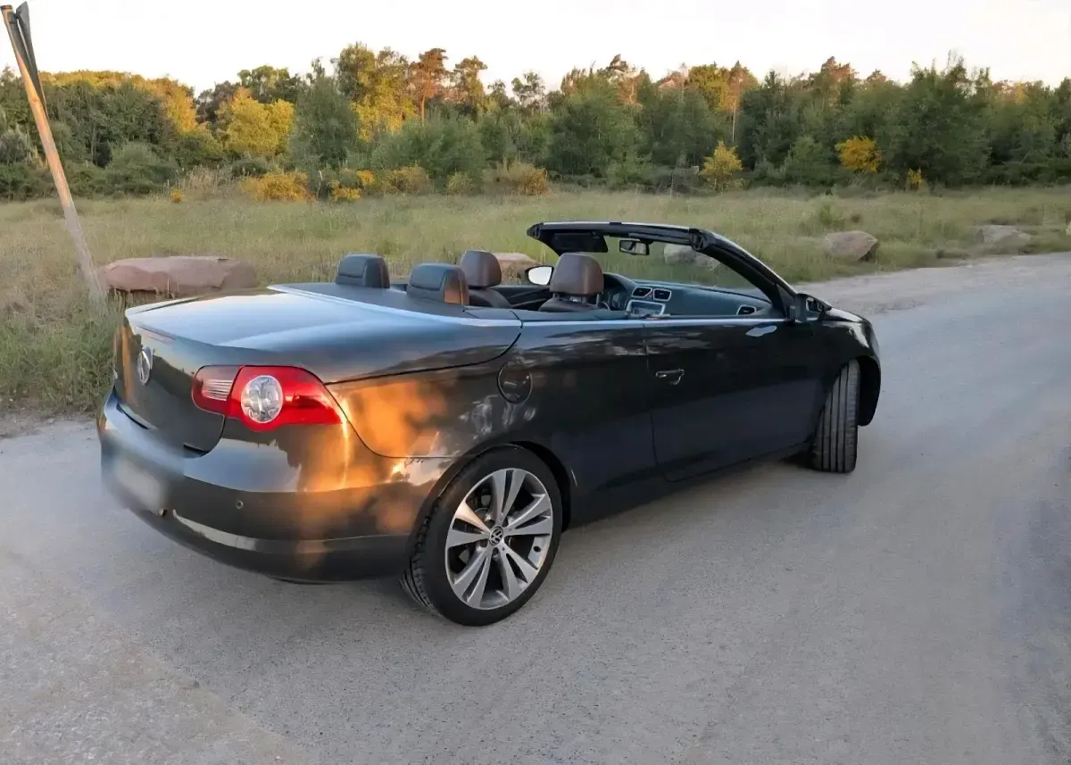 Gebraucht VW Eos Edition 160 PS (117 kW) 2008 Braun Cabrio
