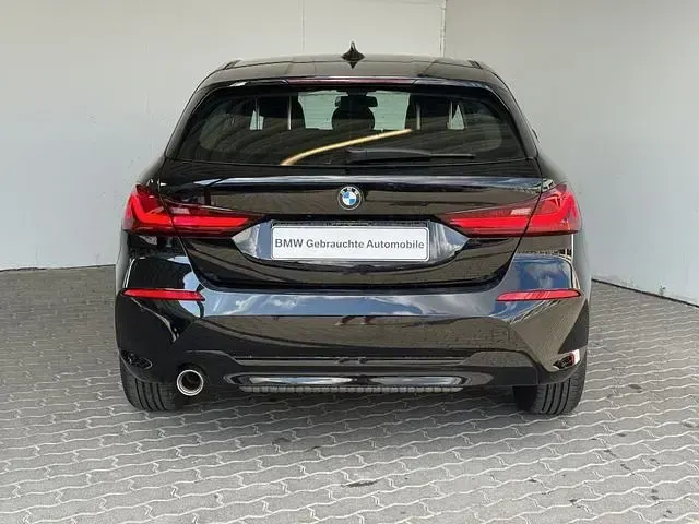 Gebraucht BMW 116 Advantage 109 PS (80 kW) 2023 Schwarz Kleinwagen