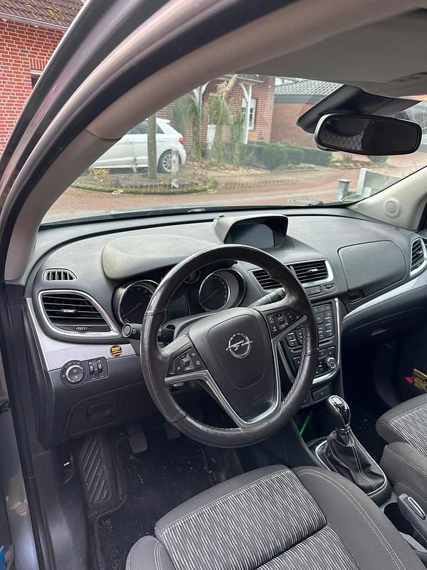 Gebraucht Opel Mokka Edition 140 PS (102 kW) 2014 Grau SUV