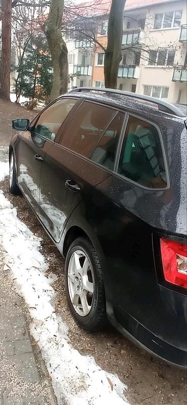 Gebraucht Skoda Fabia 90 PS (66 kW) 2015 Schwarz Kombi