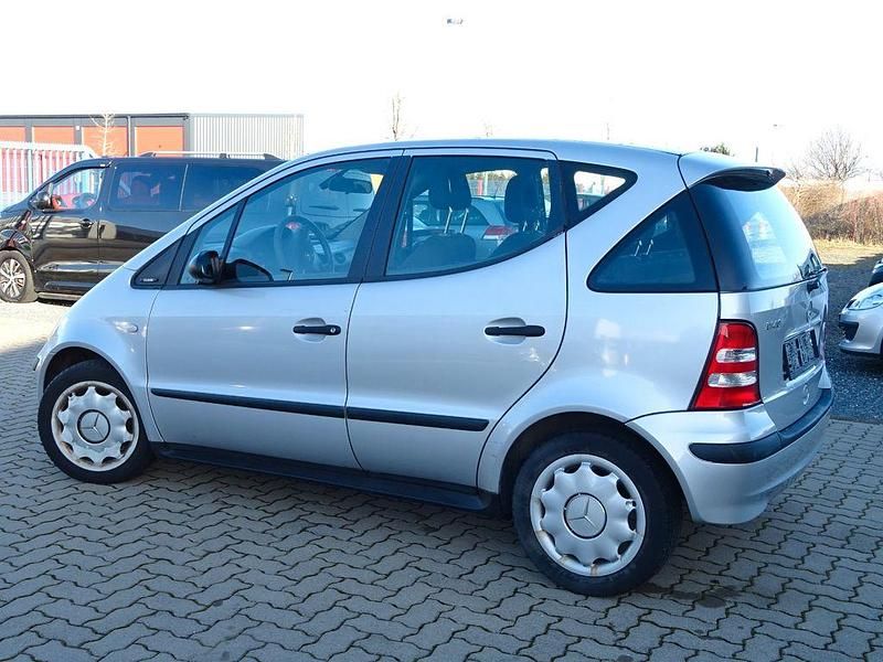 Gebraucht Mercedes A140 82 PS (60 kW) 2002 Silber Limousine