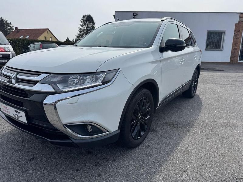 Gebraucht Mitsubishi Outlander Edition+ 150 PS (110 kW) 2018 Weiß SUV