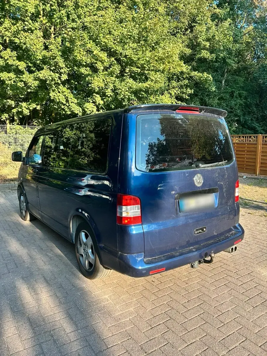 Gebraucht VW Caravelle 131 PS (96 kW) 2006 Blau Van