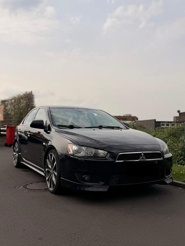 Usata Mitsubishi Lancer 143 CV (105 kW) 2008 Nero Berlina