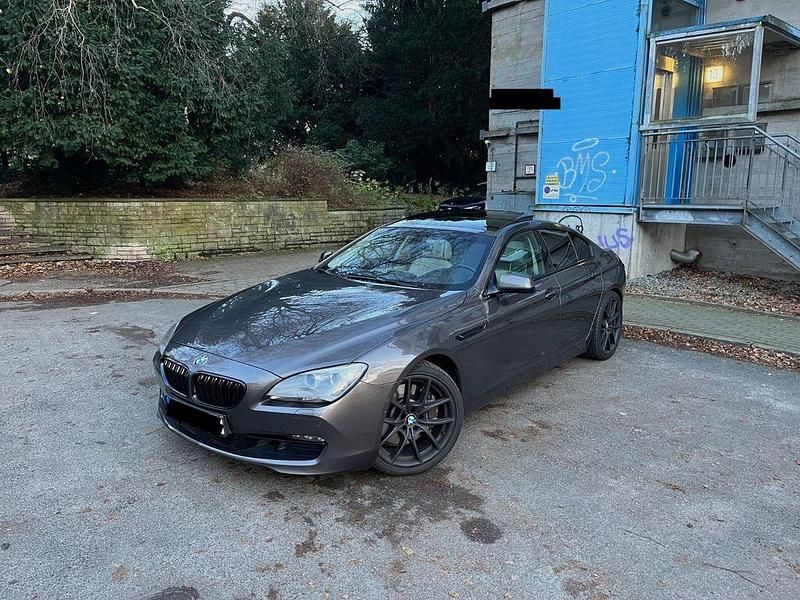 Braun Gebraucht 2012 BMW 650 Coupé | 19.999 € (Superpreis) - Bild 1/4