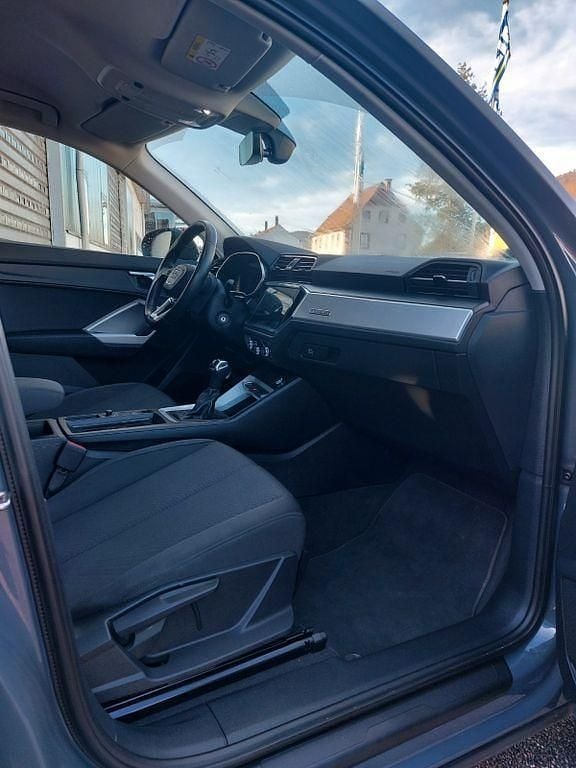 Gebraucht Audi Q3 190 PS (139 kW) 2022 Grau SUV