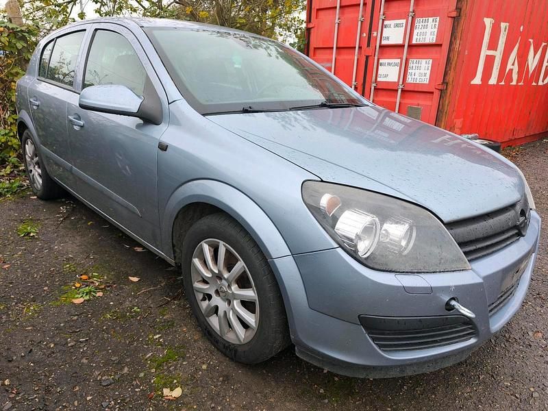 Gebraucht Opel Astra 90 PS (66 kW) 2006 Grau Limousine